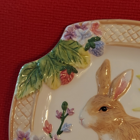 Sapota 3D Bunny Plates-Set of Two - Picture 4 of 10
